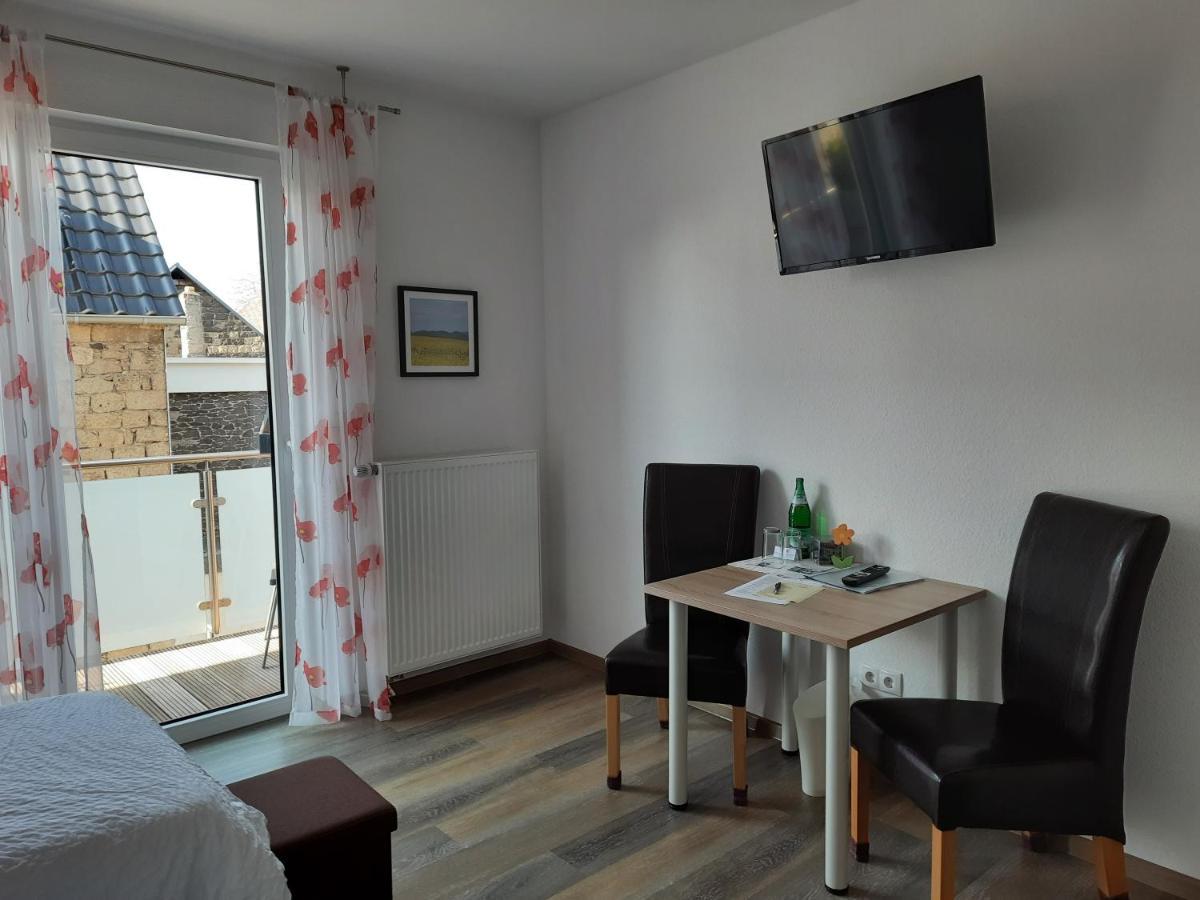 Gaestehaus Am Hochsimmer Ettringen  Ngoại thất bức ảnh